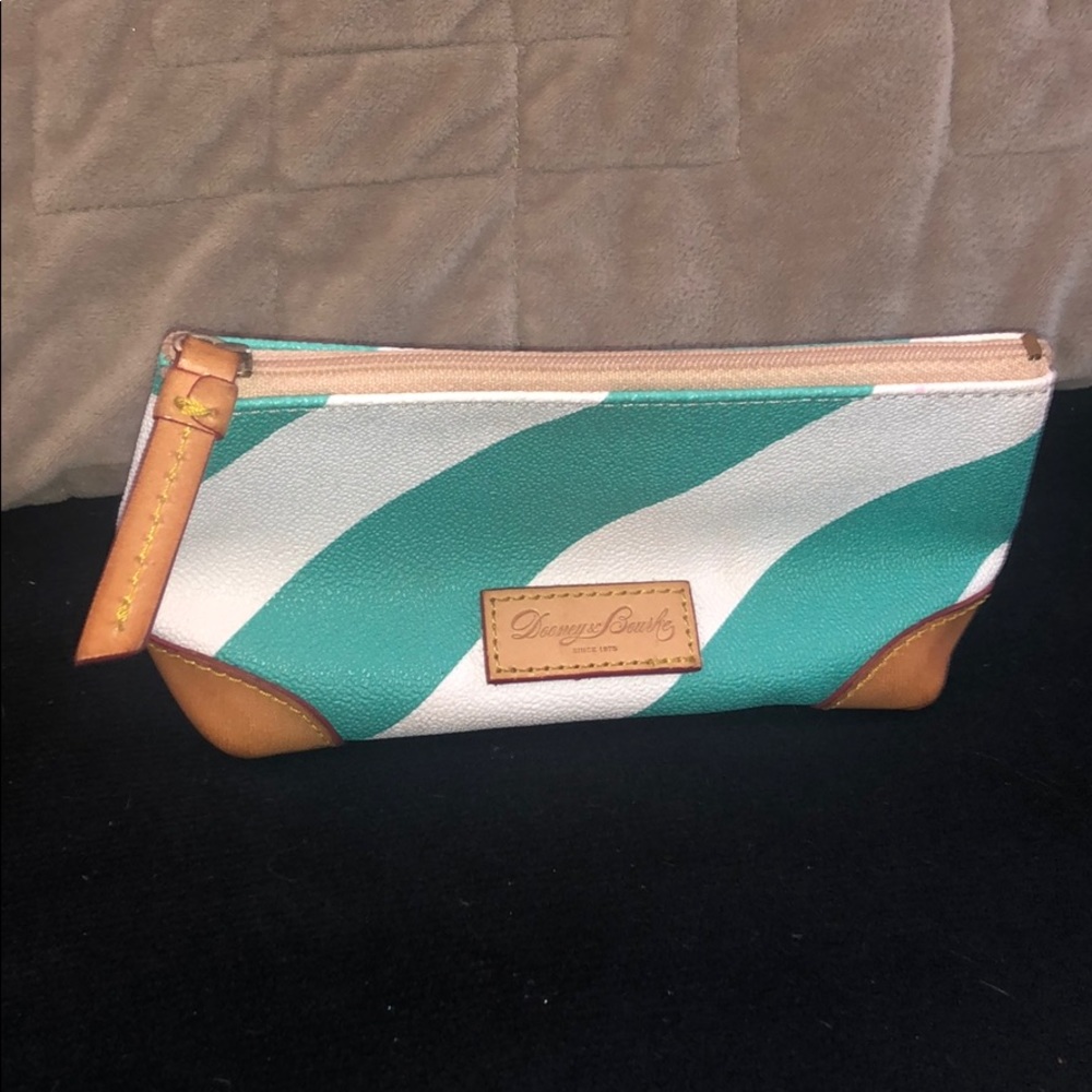 Dooney and Bourke pouch